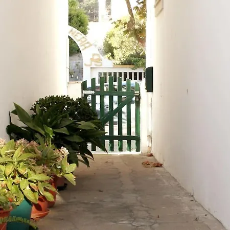 Apartment The Gate Patio House